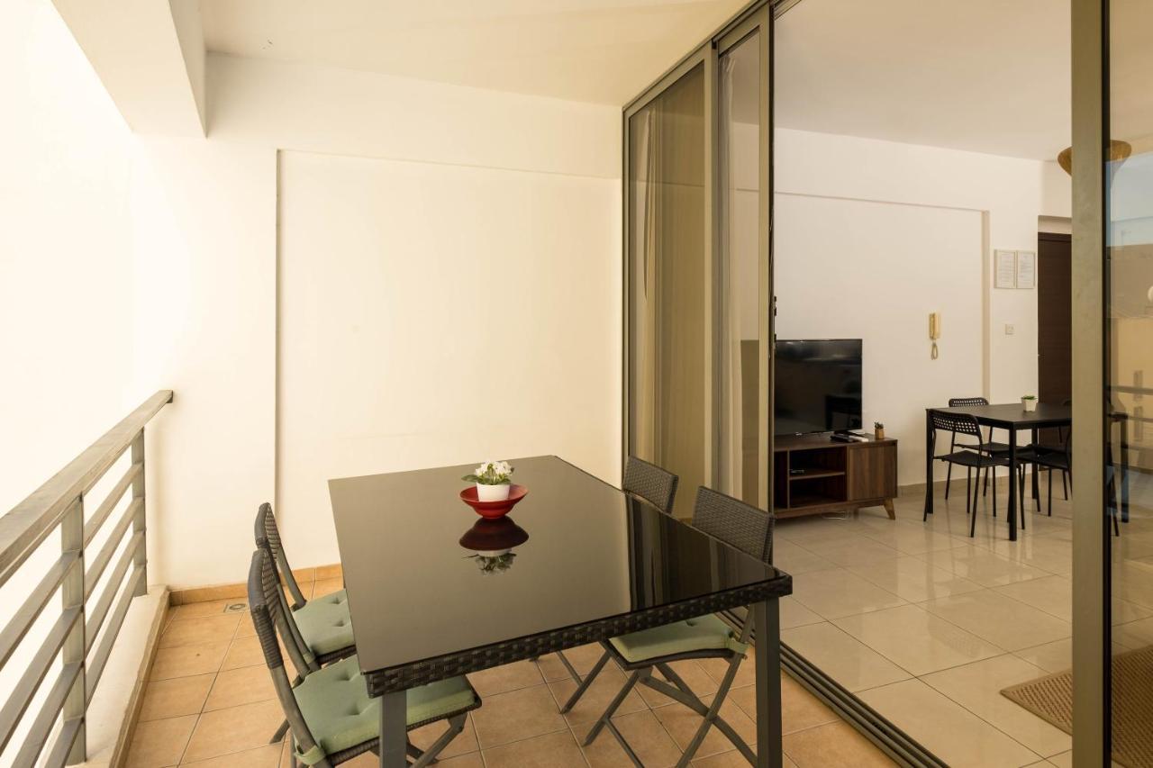 Lazuli City Center Ap 42 Larnaca Exterior photo